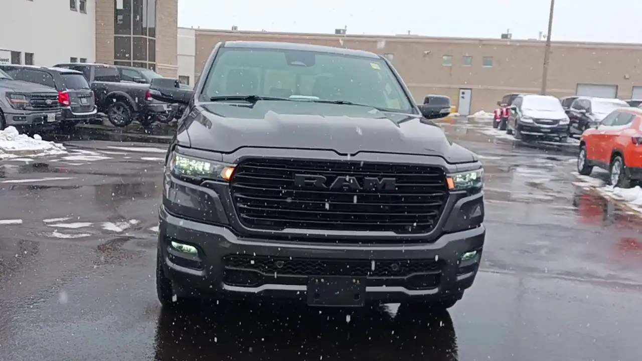 RAM 1500 снимка RAM 1500