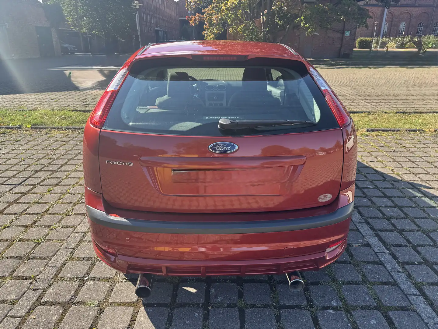 Ford Focus 1.6 16V Fun X - 2