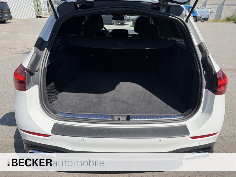 Mercedes-Benz C 300 C 300 d T Edition AMG BURMESTER MASSAGE 360° Navi — photo 10