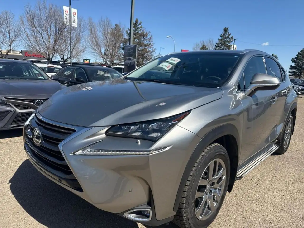 Lexus NX снимка Lexus NX