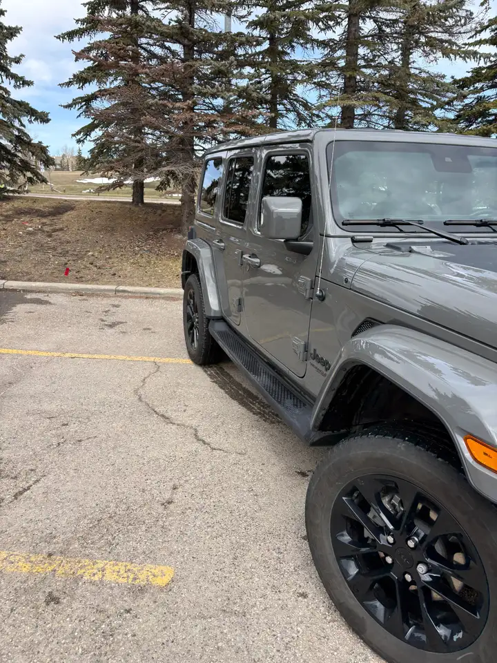 Jeep Wrangler снимка Jeep Wrangler