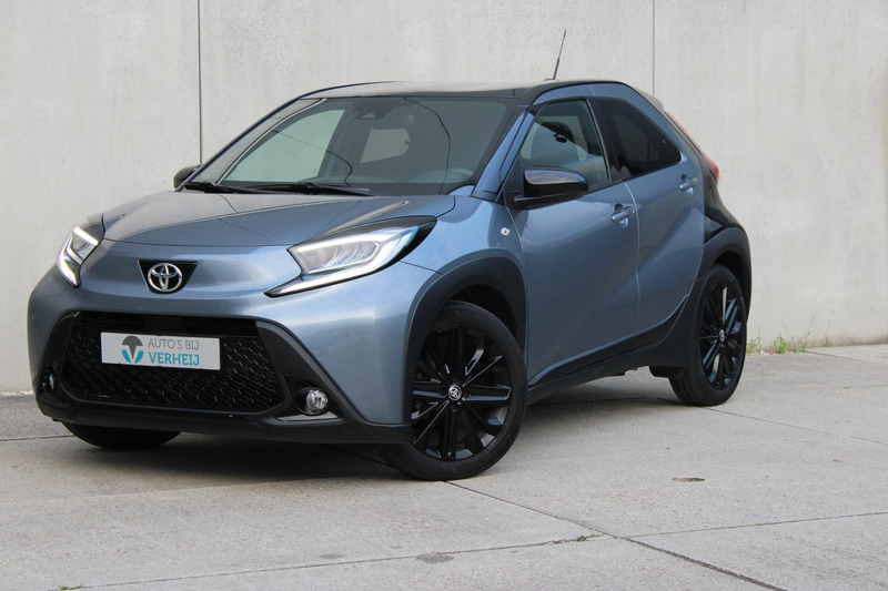 Toyota Aygo X 1.0 VVT-i MT Premium / CAMERA / ADAPT CRUISE / 18" — photo 20