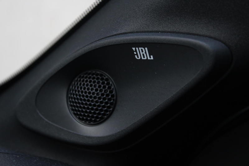 Toyota Aygo X 1.0 VVT-i MT Premium / CAMERA / ADAPT CRUISE / 18" — photo 13