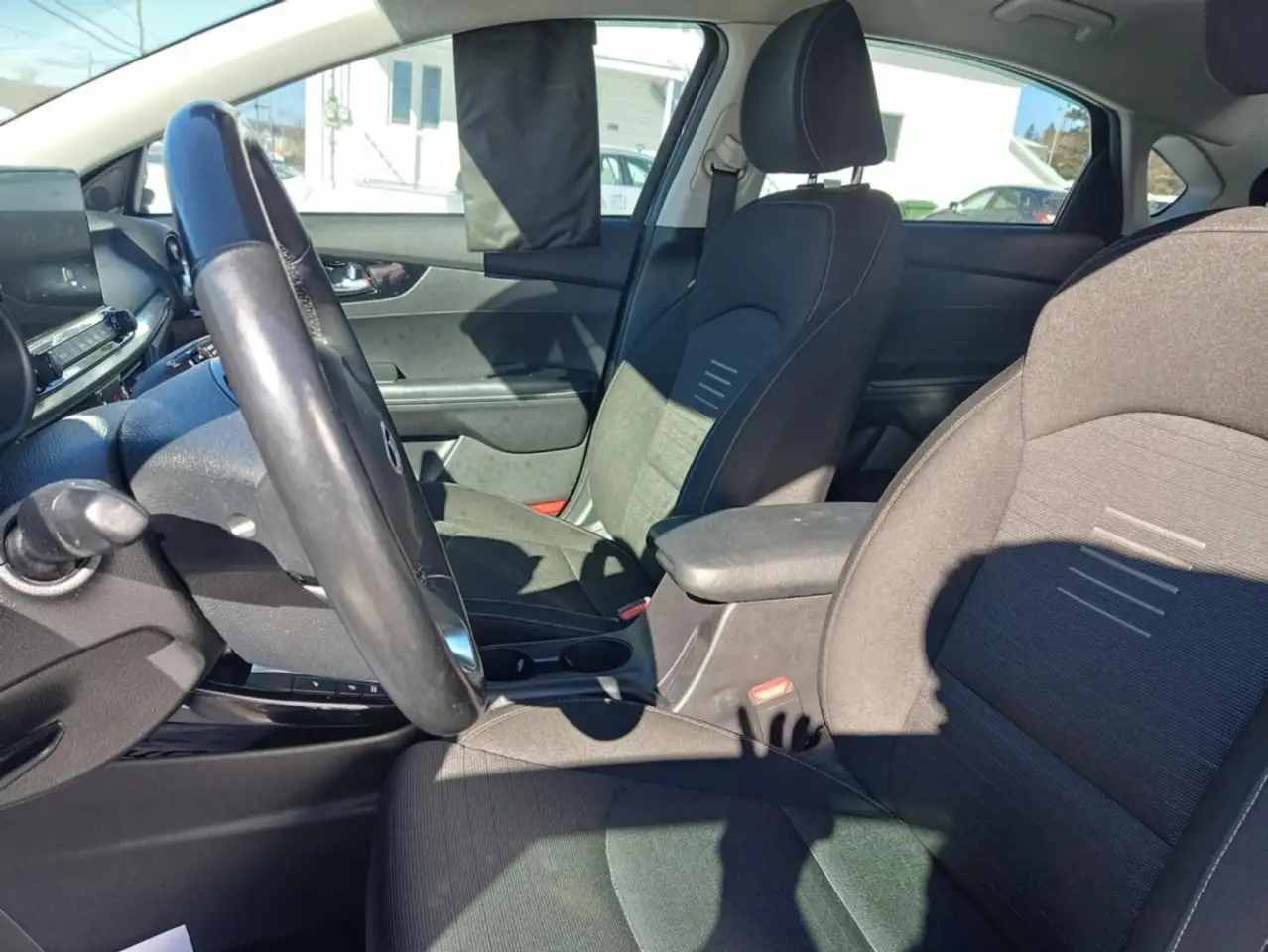 Kia Forte снимка Kia Forte