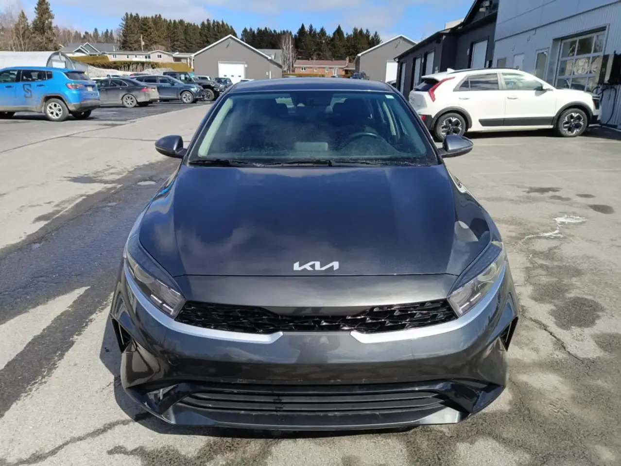 Kia Forte снимка Kia Forte