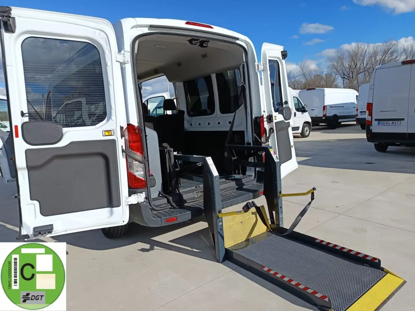 Ford Transit FORD Industrial Manual de 4 Puertas Blanco - 1