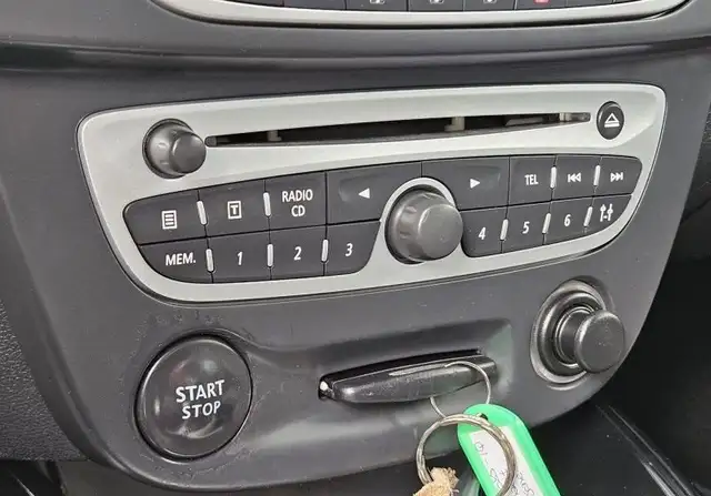 Renault Megane view 15