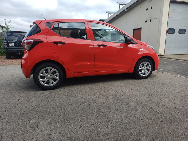 Hyundai i10 Pure  NUR 16400KM — photo 5