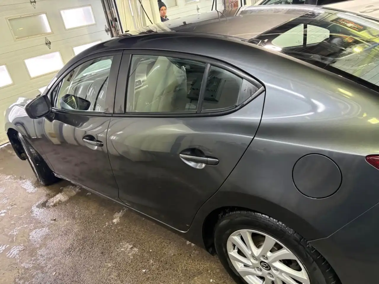 Mazda 3 снимка Mazda 3