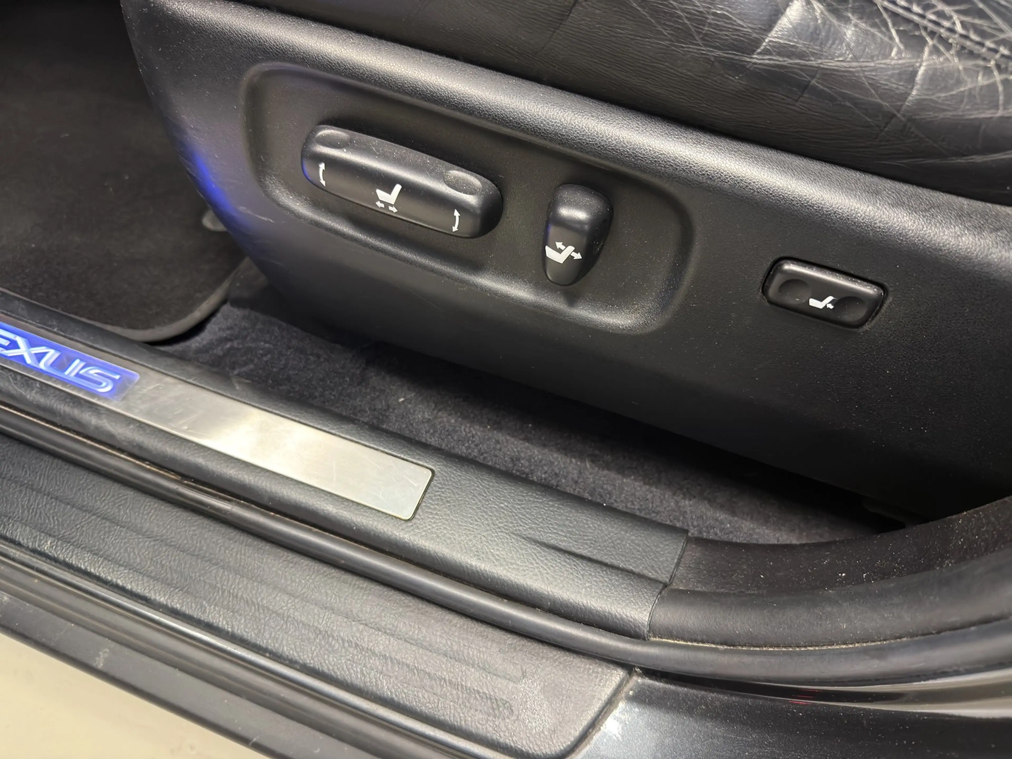 Lexus RX 400 h Executive Line AHK Xenon Leder Navi — photo 15