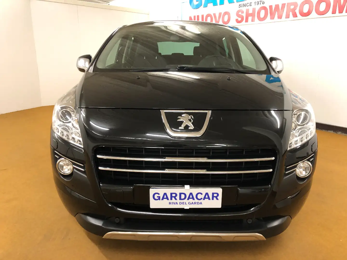 Peugeot 3008 HYBRID4 DIESEL Noir - 2