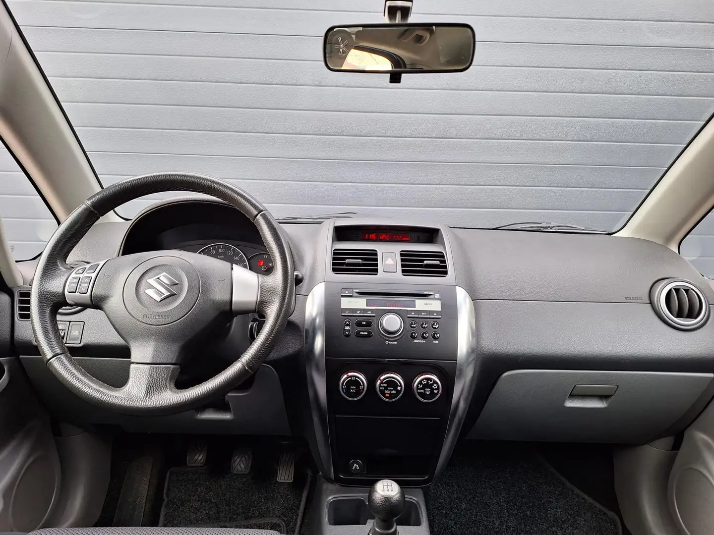 Suzuki SX4 | 1.6 Exclusive | Lage km stand | Airco | Keyless Oranje - 2