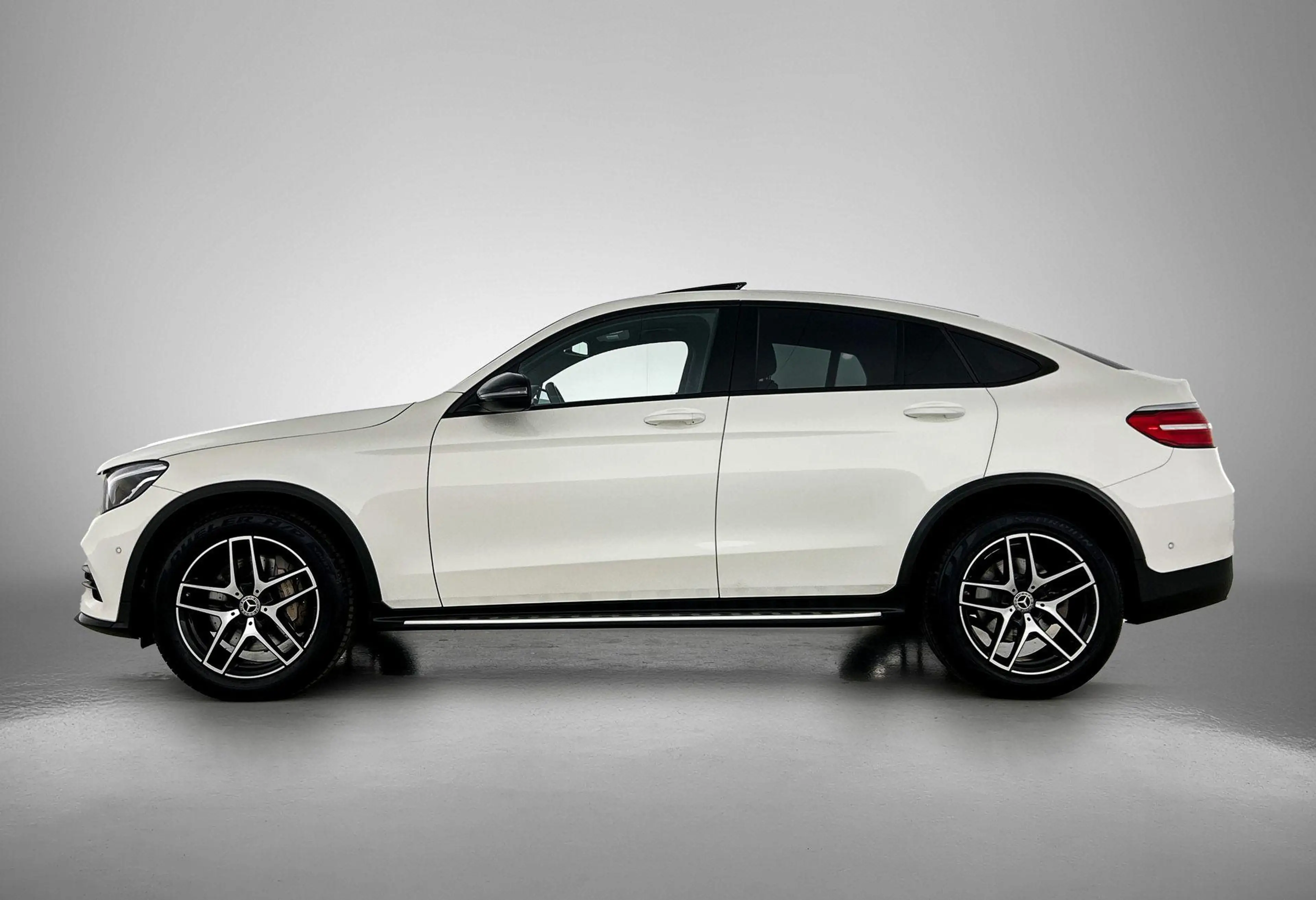 Mercedes-Benz GLC 250 4MATIC Coupé AMG Line | Verwarmde Zetels | Achteru — photo 6
