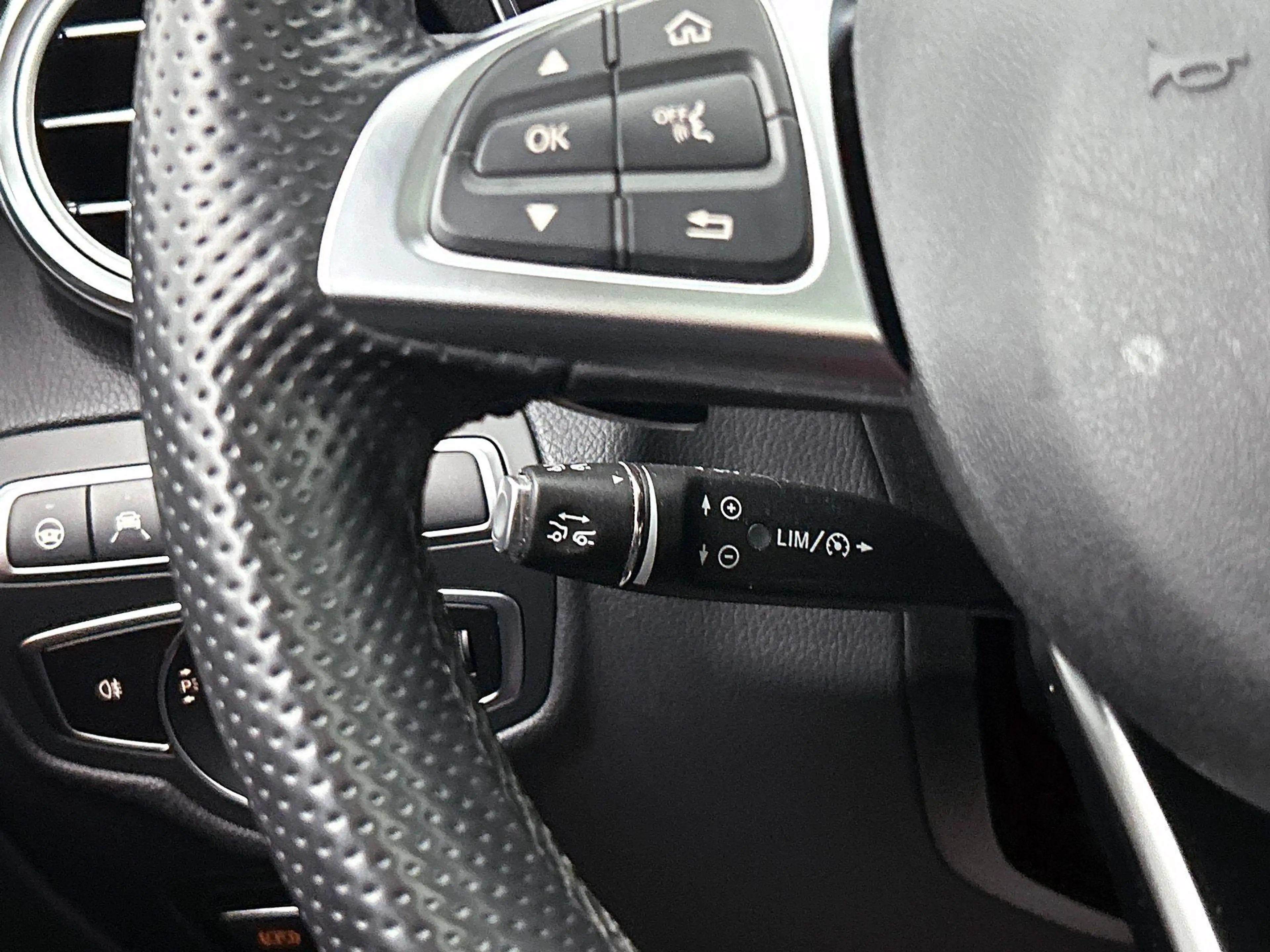 Mercedes-Benz GLC 250 4MATIC Coupé AMG Line | Verwarmde Zetels | Achteru — photo 13