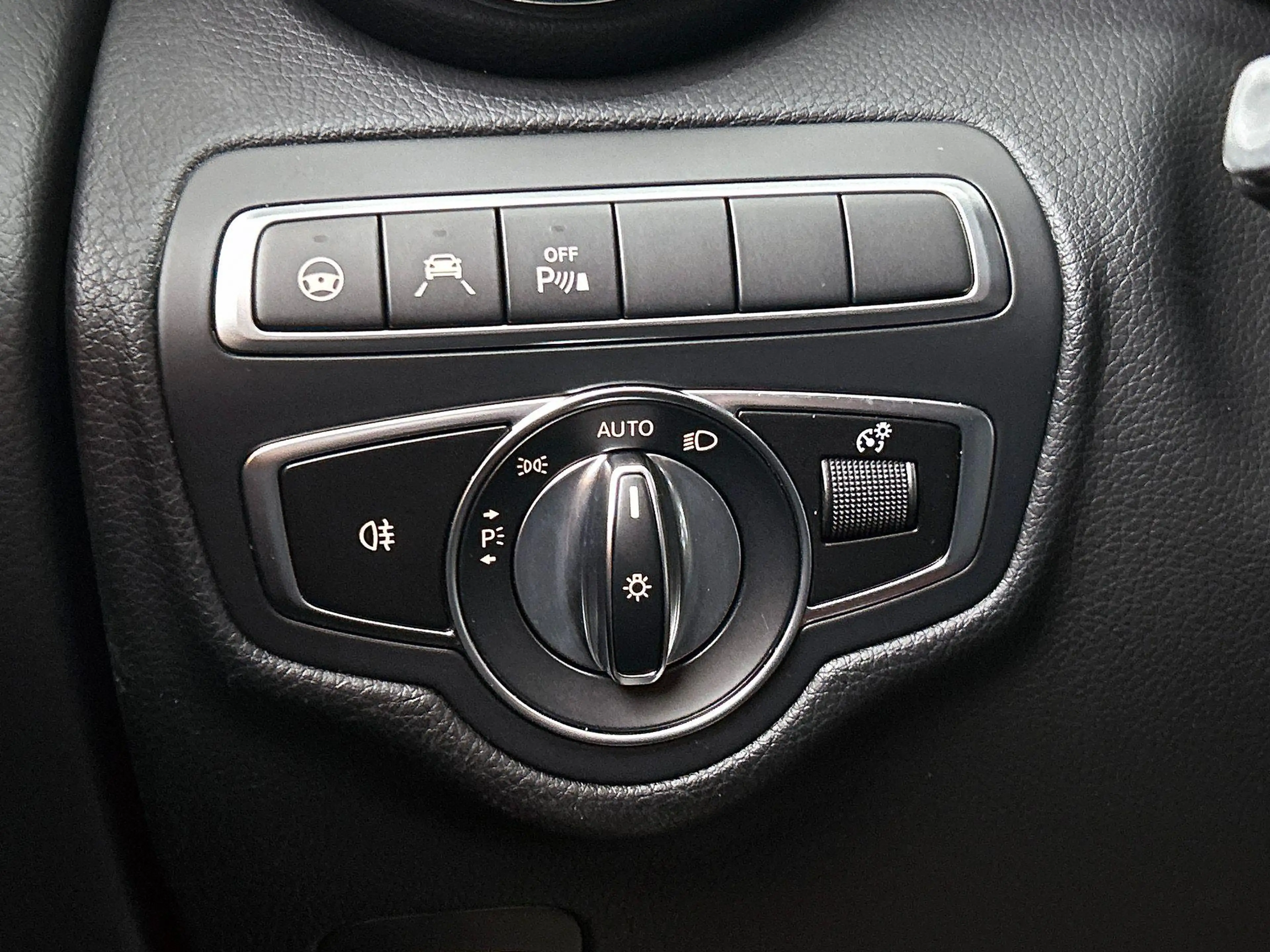 Mercedes-Benz GLC 250 4MATIC Coupé AMG Line | Verwarmde Zetels | Achteru — photo 12