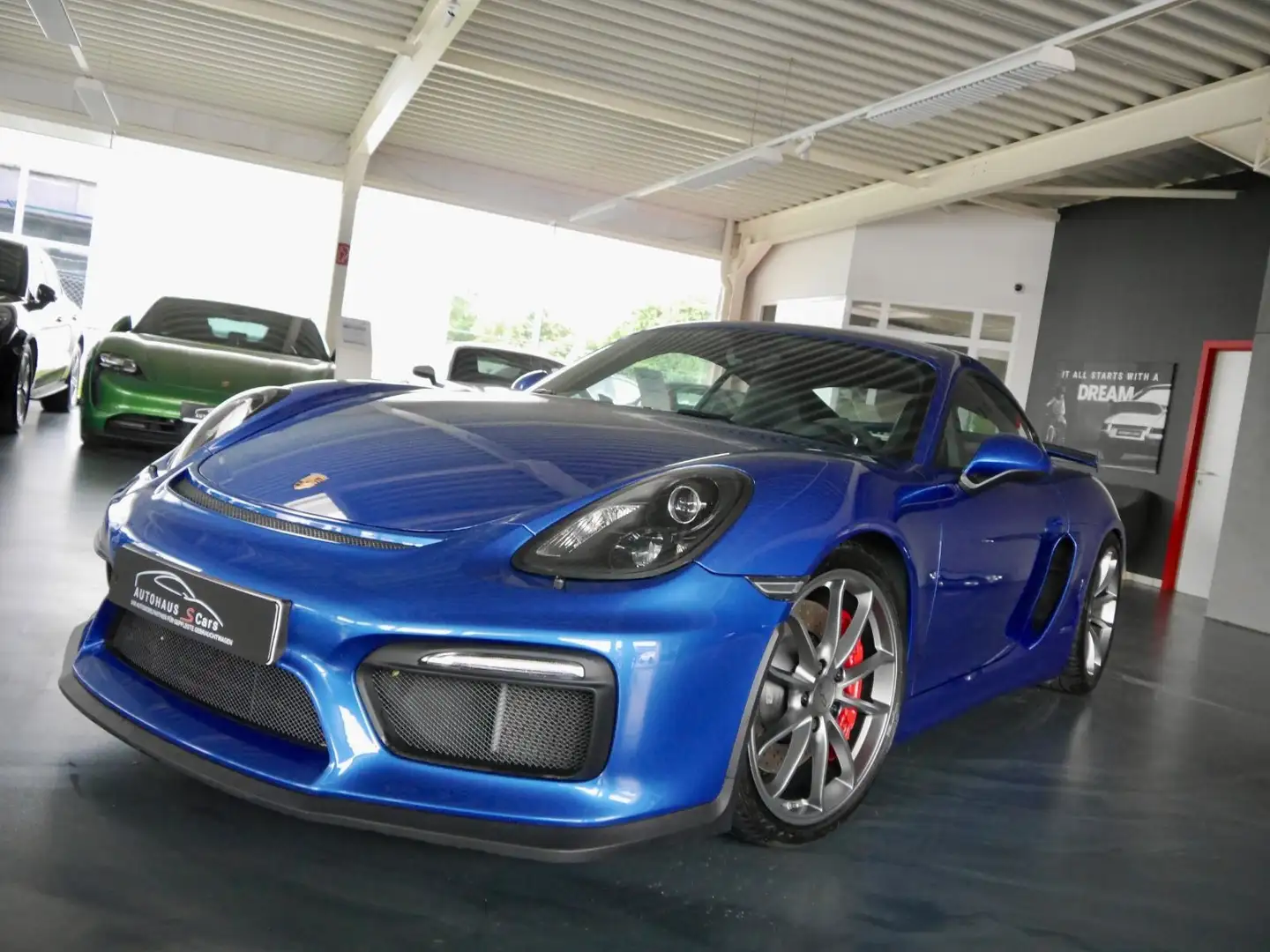 Porsche Cayman GT4*Sport-Chrono-P.*Sportabgas*1.Hand Bleu - 2