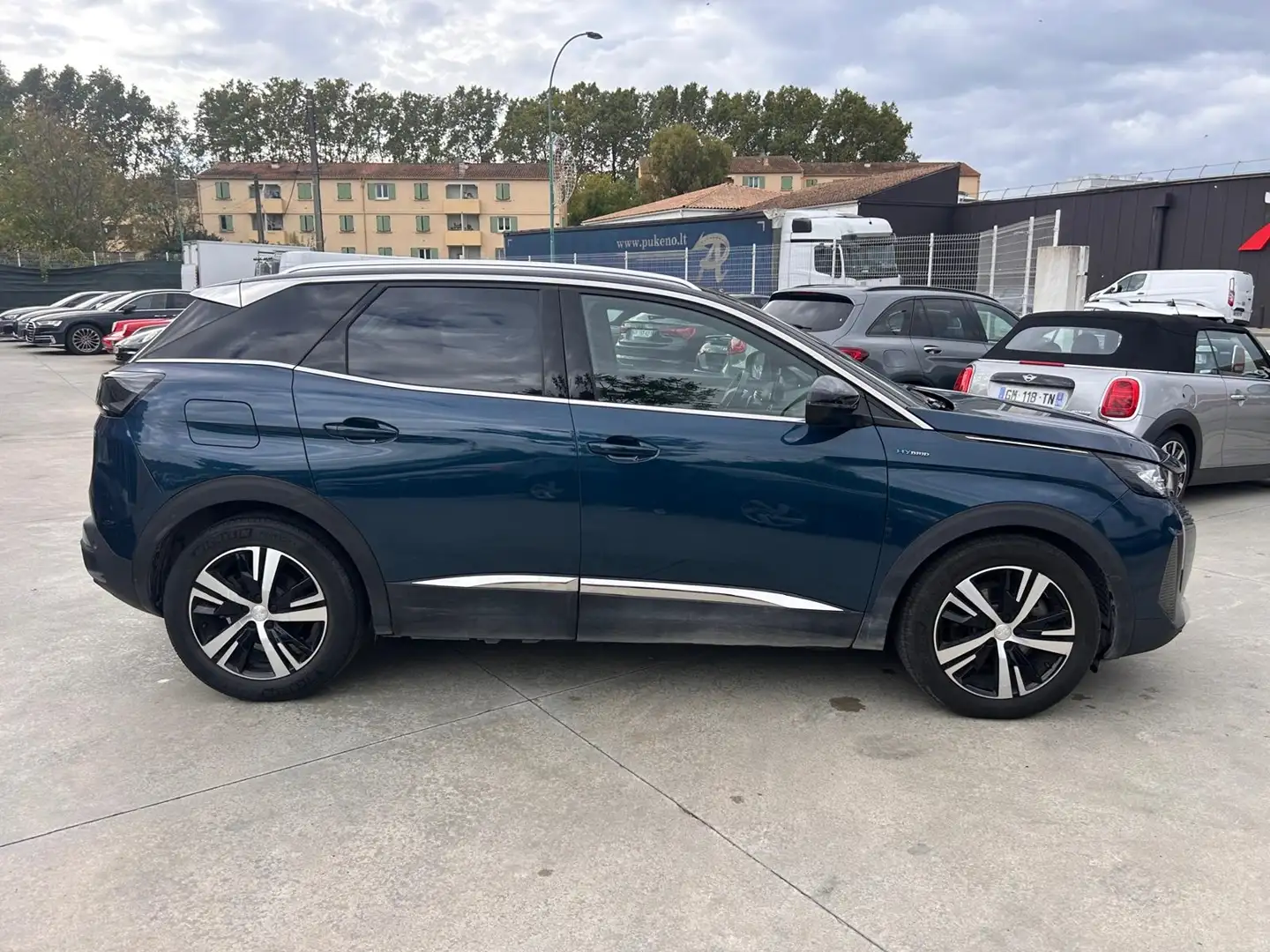 Peugeot 3008 HYBRID 225CH ALLURE PACK E-EAT8 Blau - 2