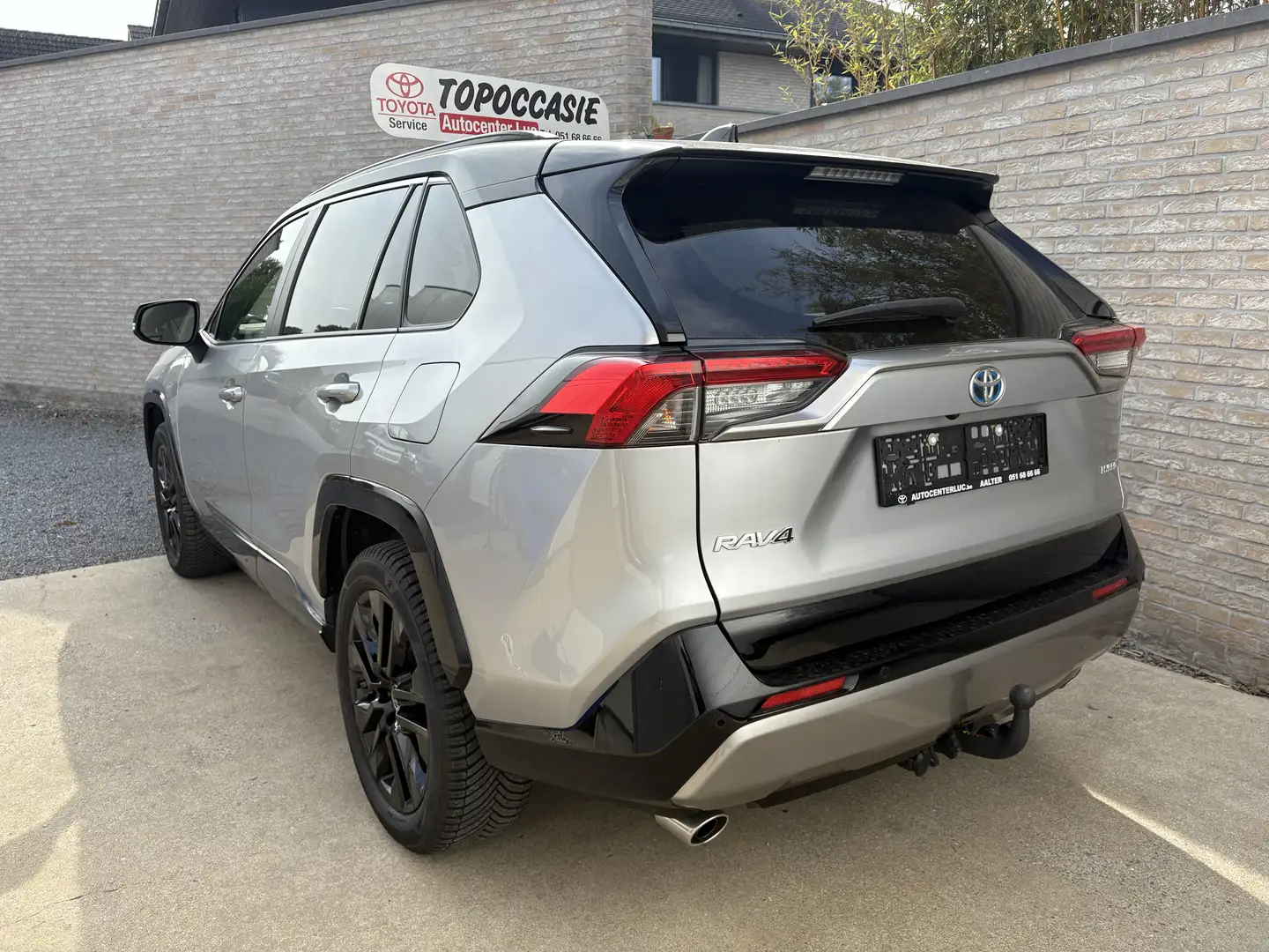 Toyota RAV 4 HYBRIDE STYLE AT/ FACELIFT/€32850+btw/TREKHAAK Argent - 2
