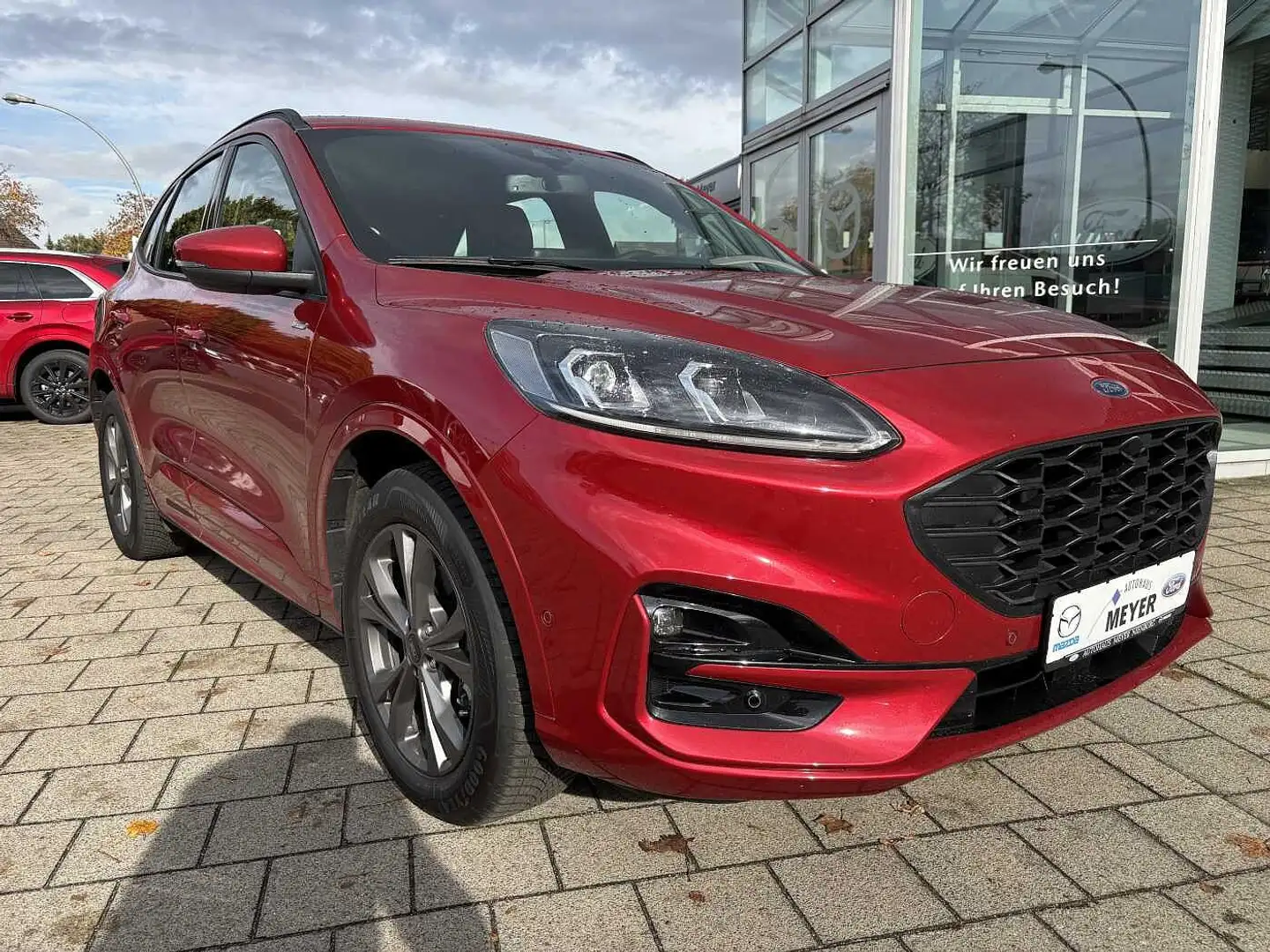 Ford Kuga 1.5 EcoBoost ST-Line Navi/AHK Rouge - 1