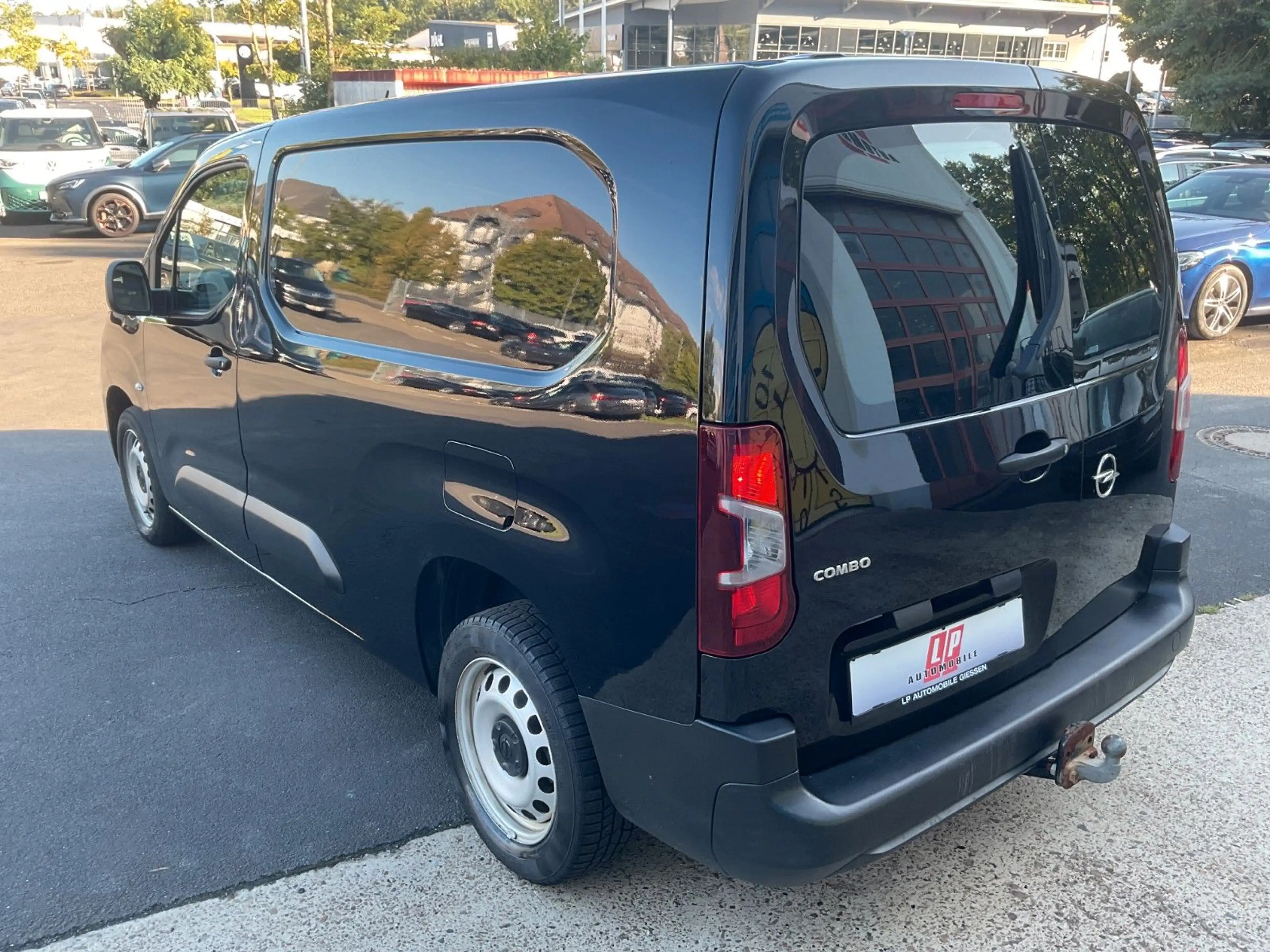 Opel Combo 1.5 D erhöhte Nutzlast XL AHK 1.Hand — photo 7