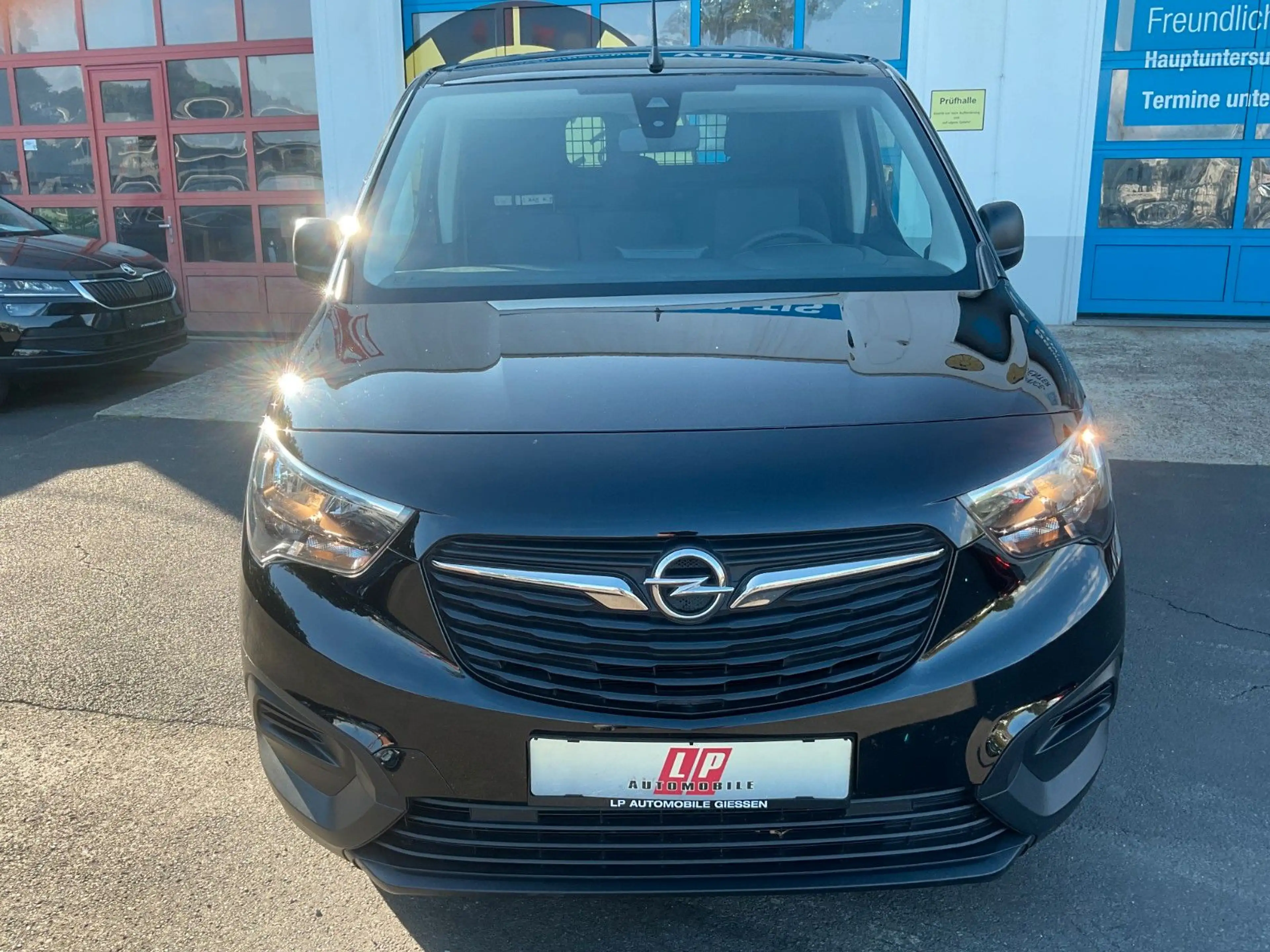 Opel Combo 1.5 D erhöhte Nutzlast XL AHK 1.Hand — photo 2