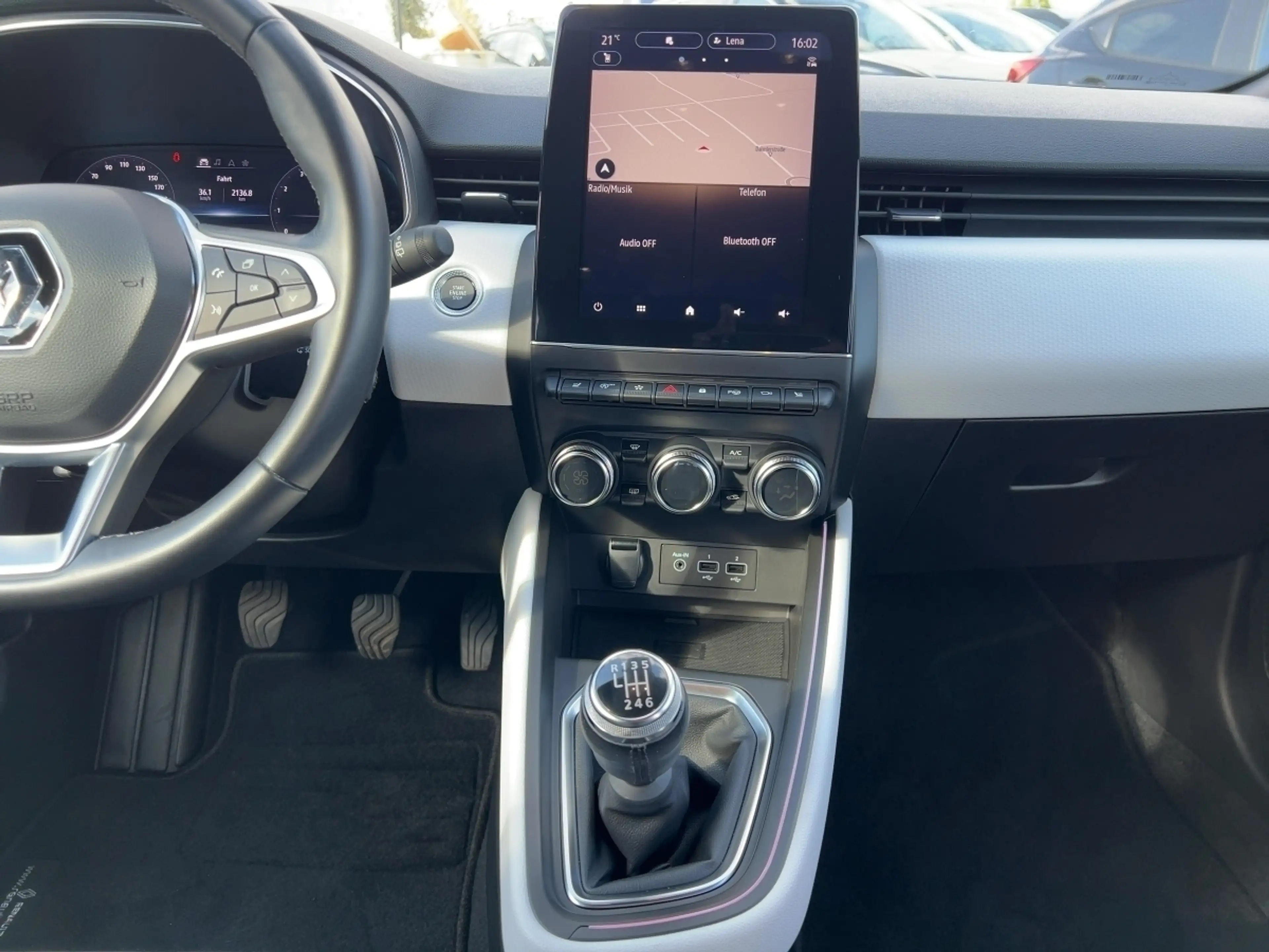 Renault Clio TECHNO TCe 90 SELBSTPARKEND — photo 12