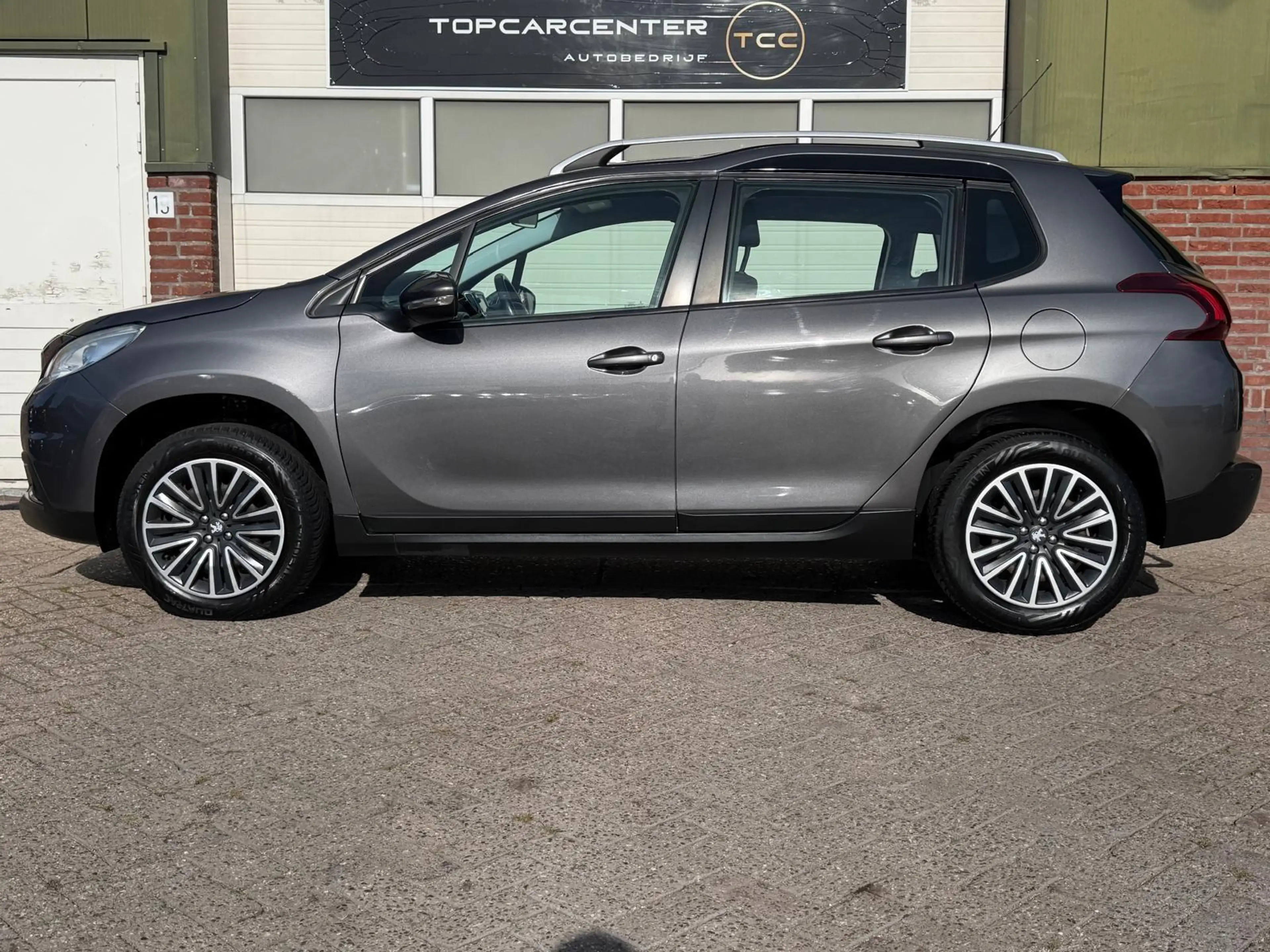 Peugeot 2008 1.2 Allure/AIRCO/NAVI/CRUISE/TREKH/APK/NAP — photo 4