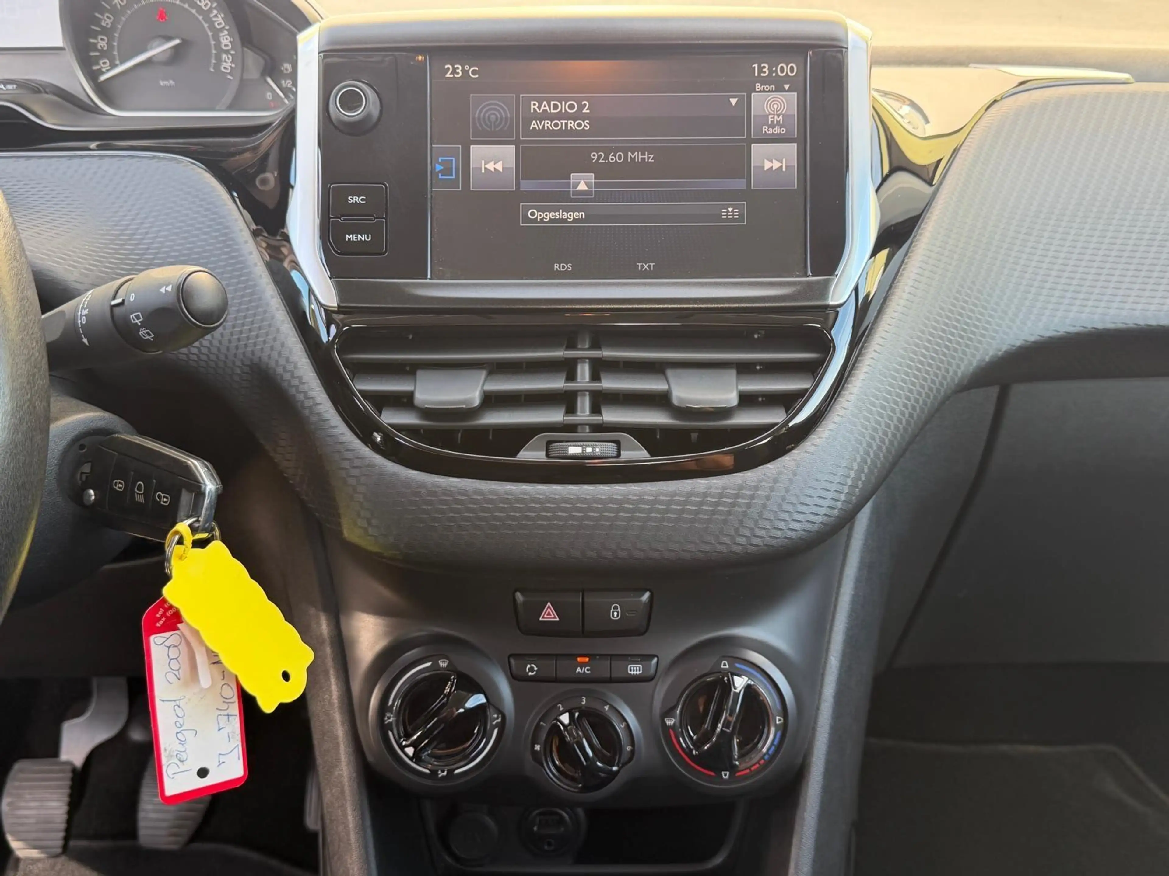 Peugeot 2008 1.2 Allure/AIRCO/NAVI/CRUISE/TREKH/APK/NAP — photo 16