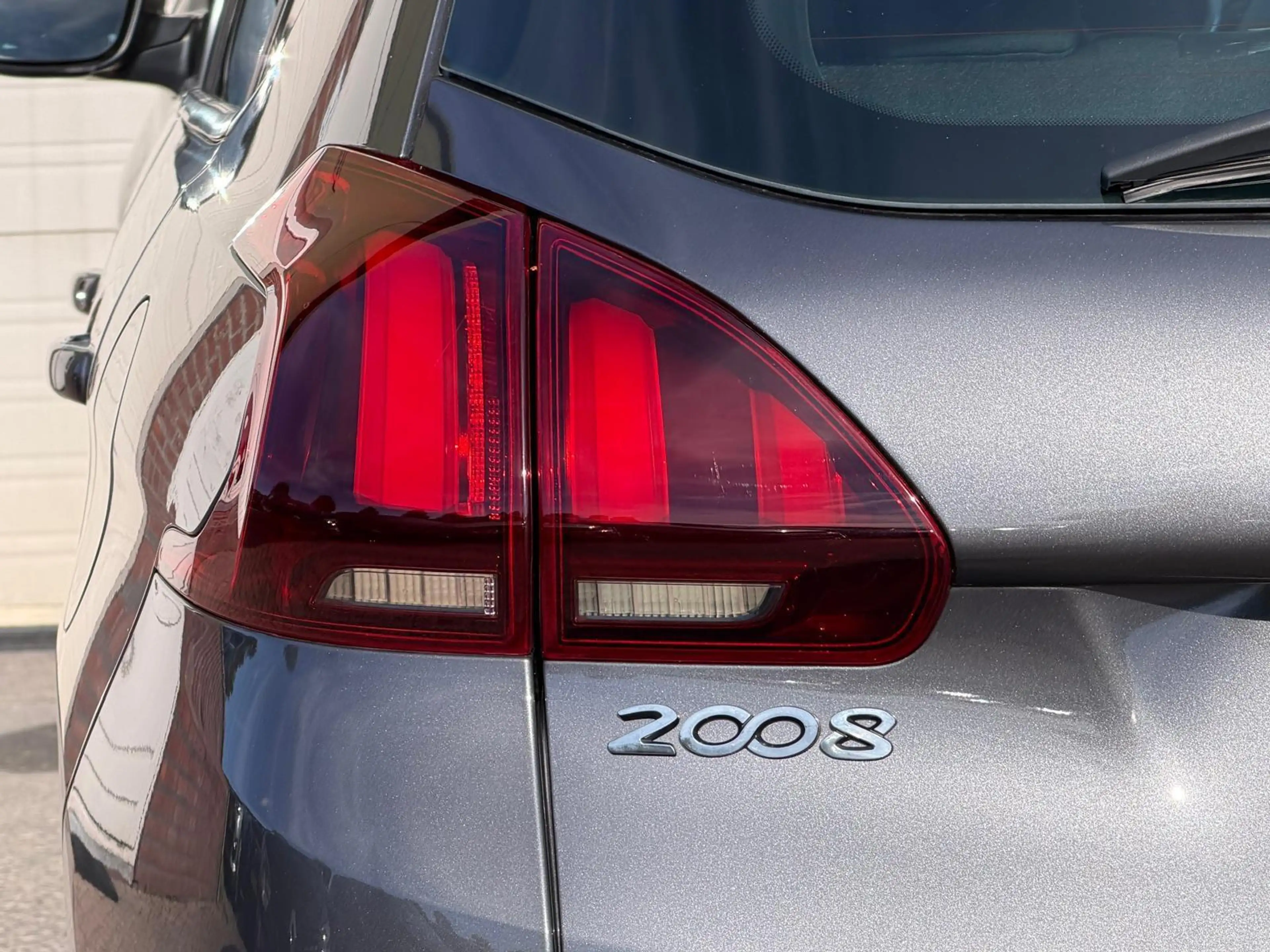 Peugeot 2008 1.2 Allure/AIRCO/NAVI/CRUISE/TREKH/APK/NAP — photo 9