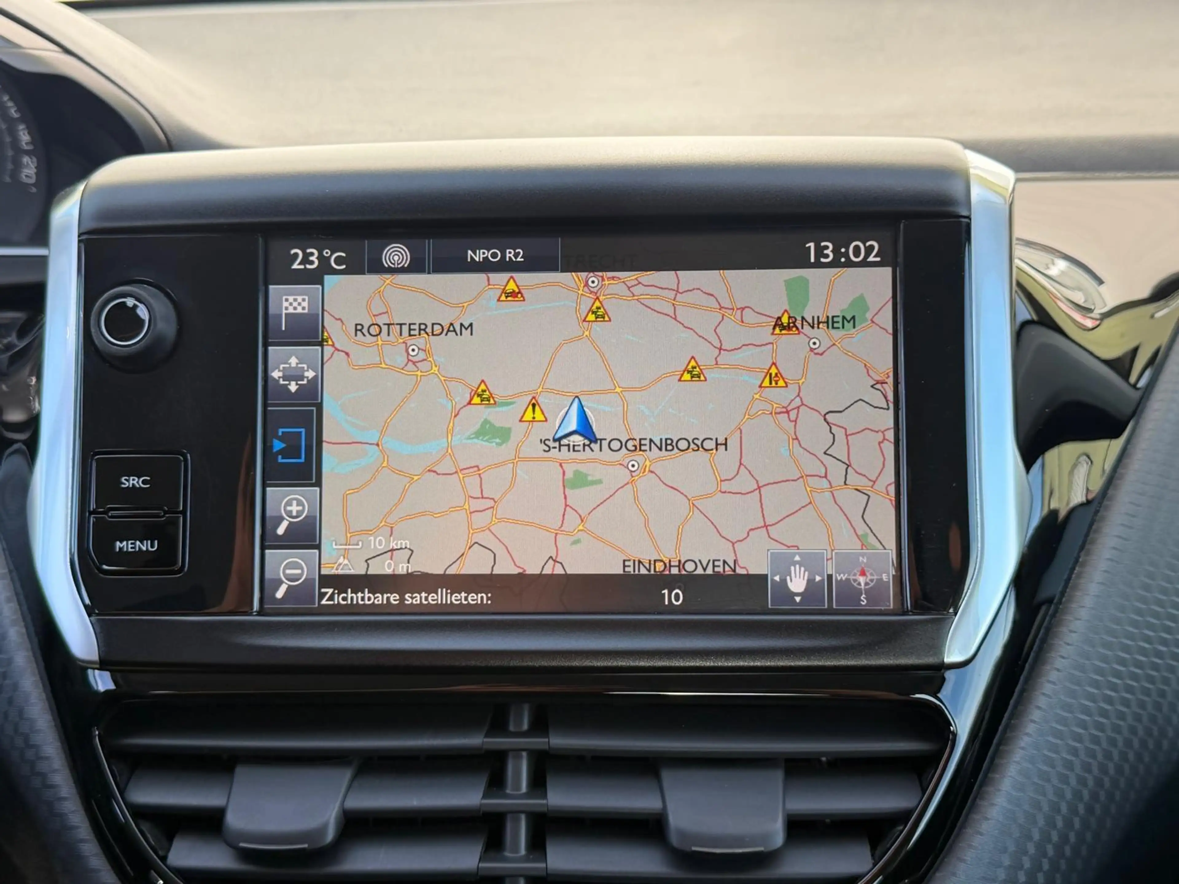 Peugeot 2008 1.2 Allure/AIRCO/NAVI/CRUISE/TREKH/APK/NAP — photo 17