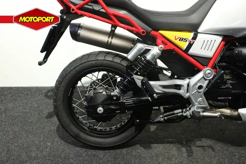 Moto Guzzi V 85 TT - foto 3