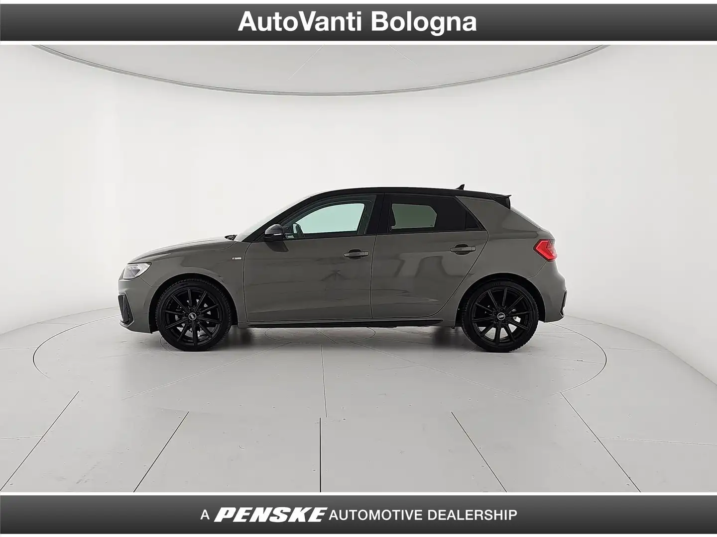 Audi A1 SPB 35 TFSI S tronic Identity Black Grigio - 2