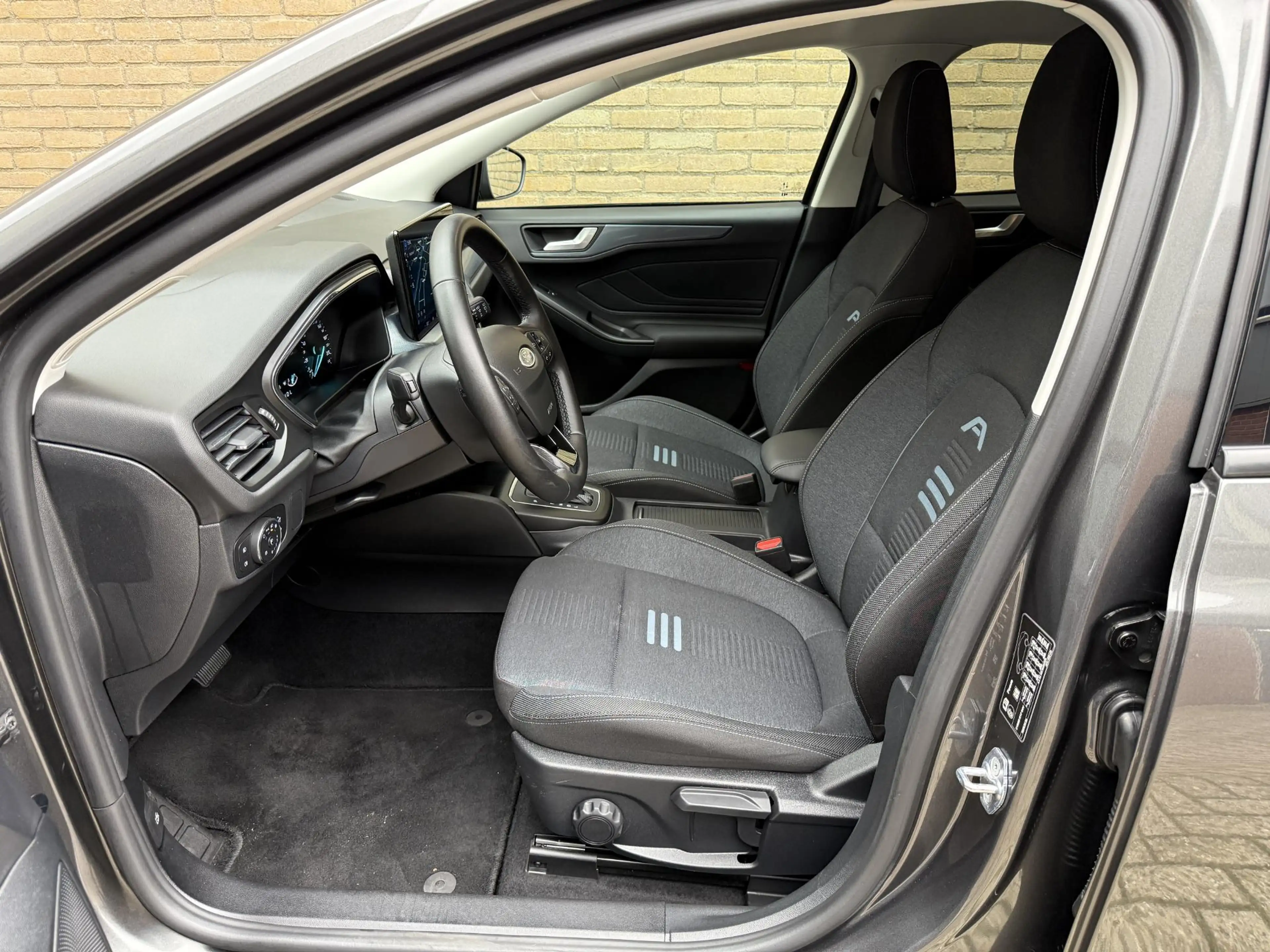 Ford Focus 1.0 EcoBoost 155pk Hybrid Active | Automaat | Trek — photo 17