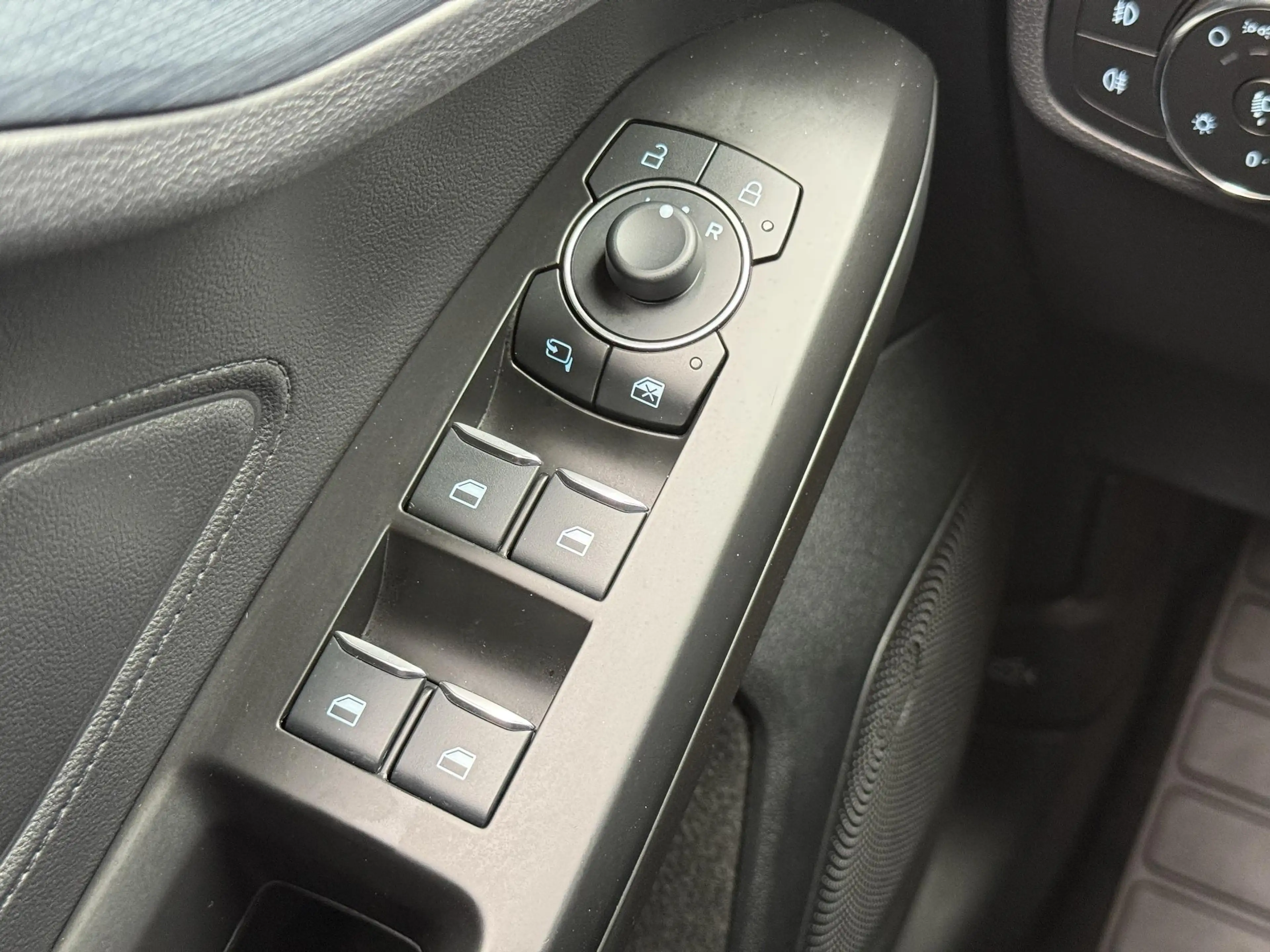 Ford Focus 1.0 EcoBoost 155pk Hybrid Active | Automaat | Trek — photo 29