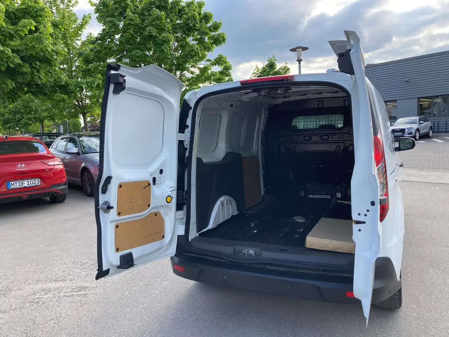 Ford Transit Connect Kasten lang Trend 1.5 Tdci * Tüv Neu * Klima * Weiß - 2