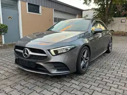 Mercedes-Benz A 180 d AMG LINE WIDE SCREEN LEDER LED 1 HAND