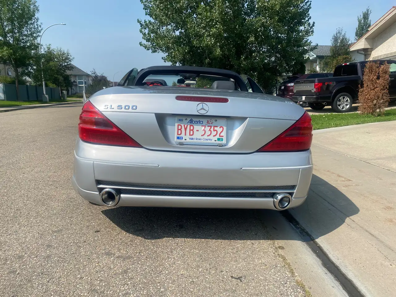 Mercedes-Benz SL photo Mercedes-Benz SL