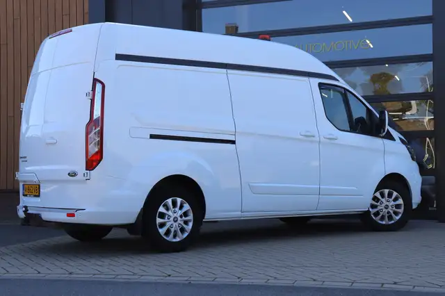 Ford Transit Custom view 30