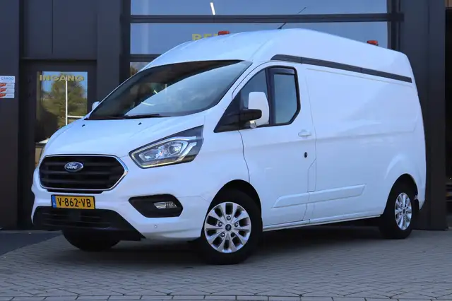 Ford Transit Custom view 5