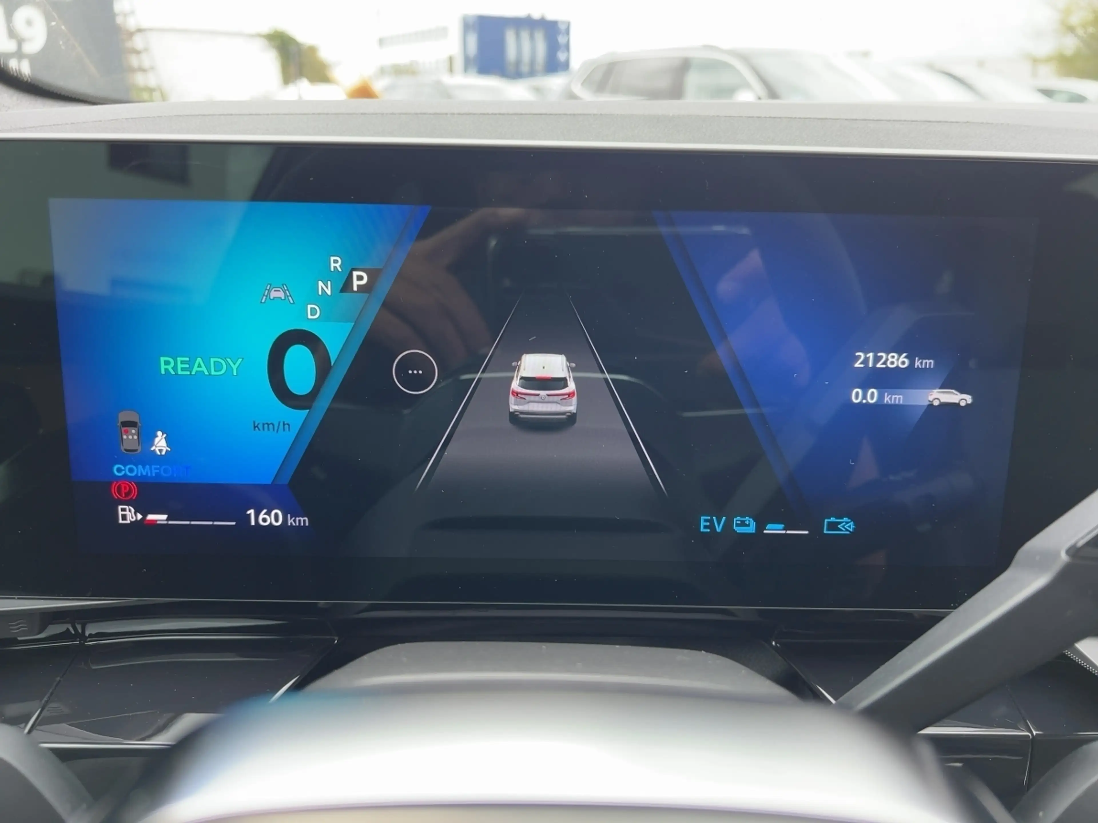 Renault Austral TECHNO E-TECH FULL HYBRID 200 RÜCKFAHRKAMERA — photo 13