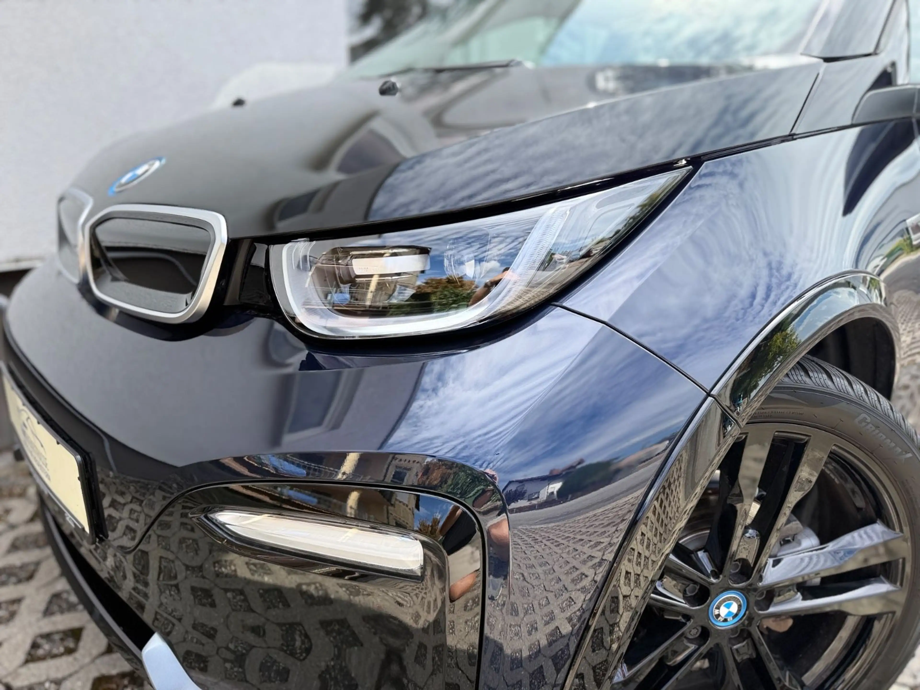 BMW i3 s 120Ah Lodge NaviProf CarPlay DAB RFK 20" — photo 10