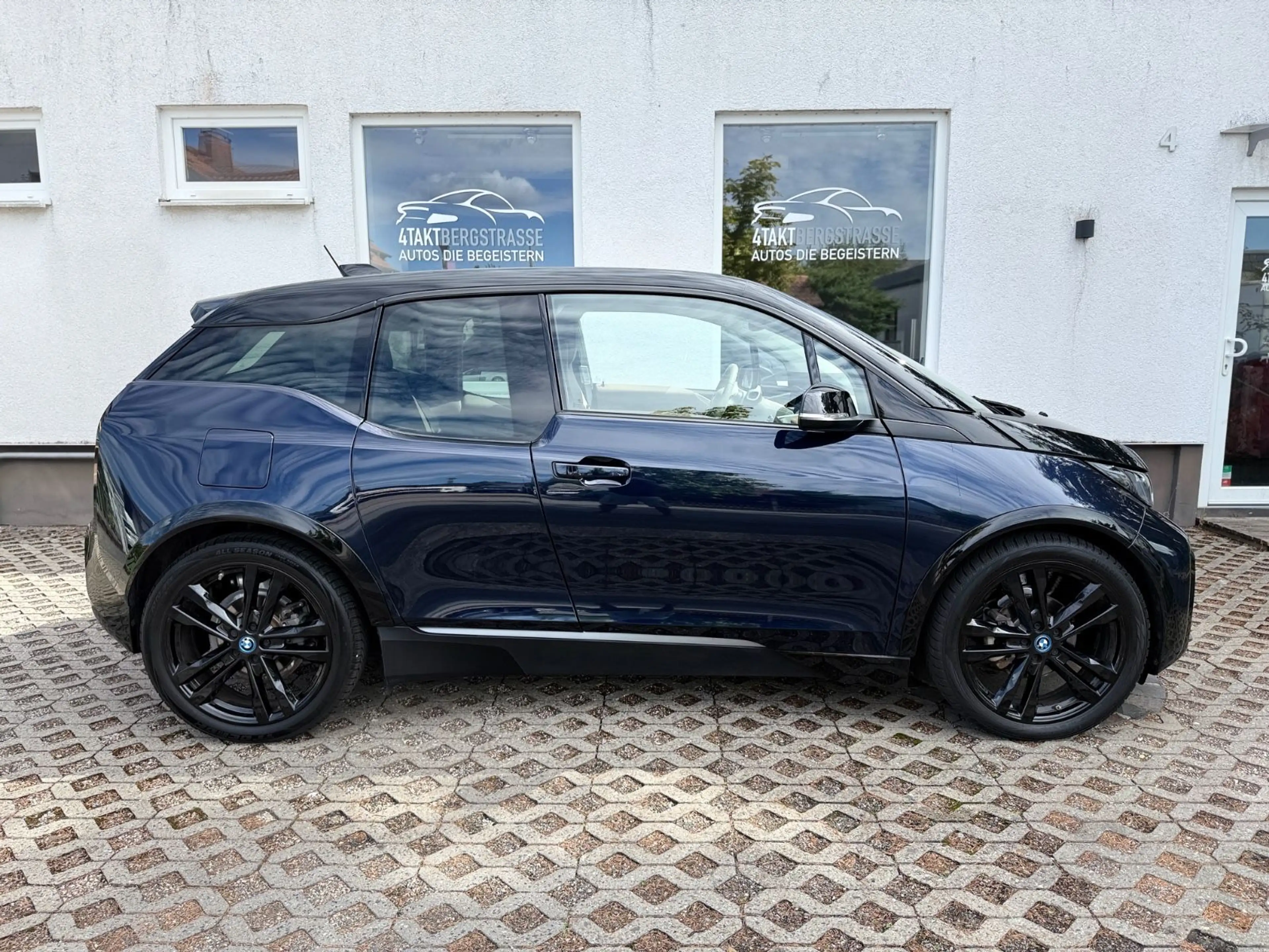BMW i3 s 120Ah Lodge NaviProf CarPlay DAB RFK 20" — photo 6