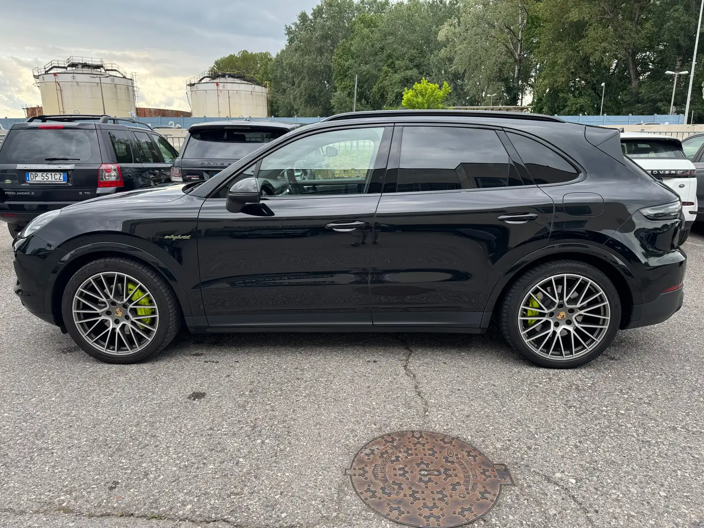 Porsche Cayenne 3.0 e-hybrid tiptronic platinum edition Nero - 2