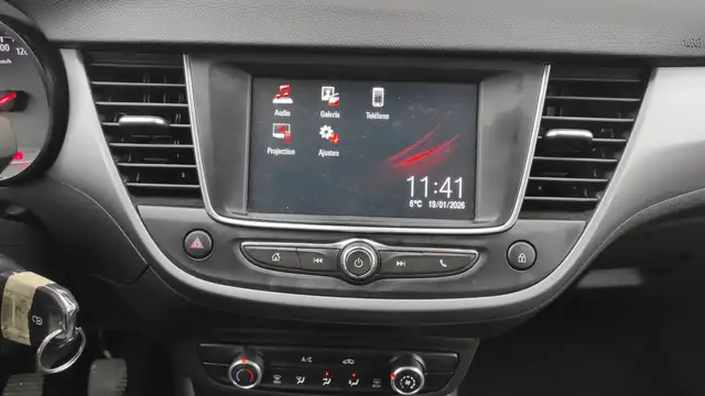 Opel Crossland view 12