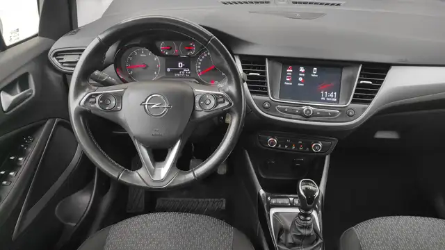 Opel Crossland view 11