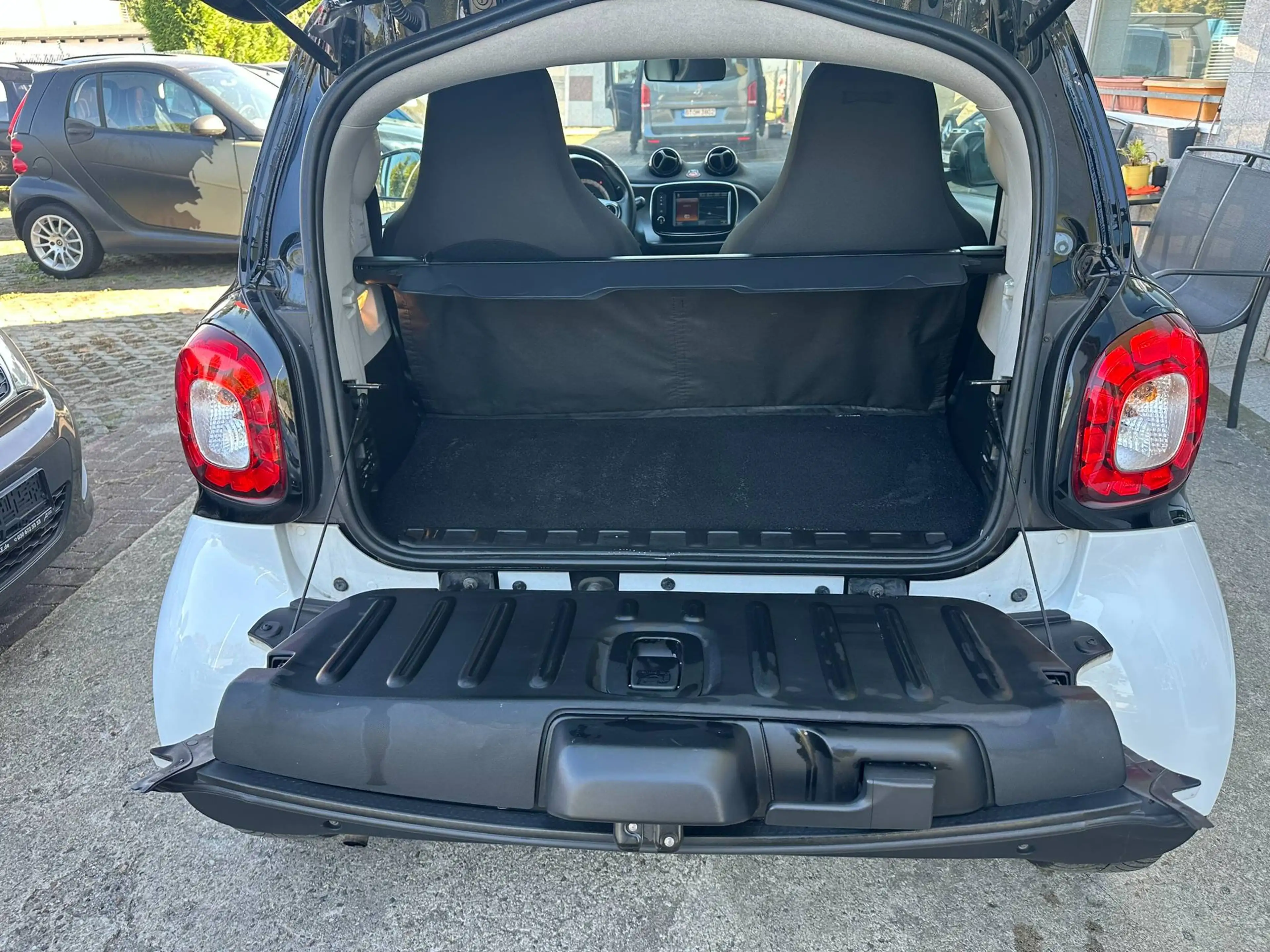 smart forTwo Basis 52 kW (453.342) — photo 12