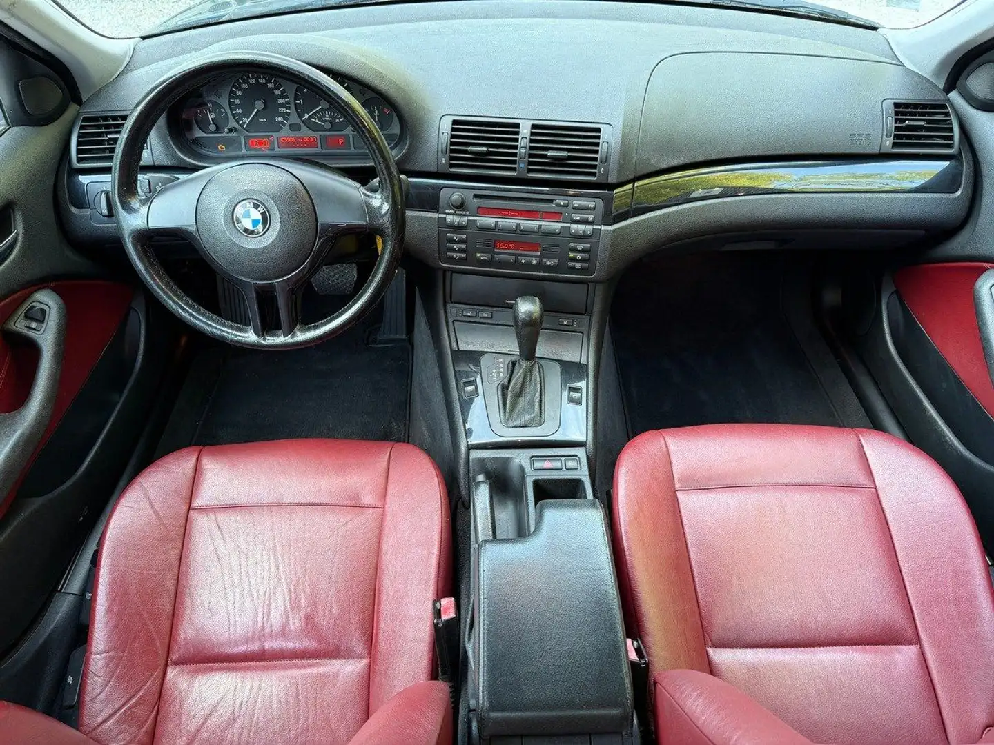 BMW 320 320i 2.2i 170cv L6 BVA Pack M Luxe Noir - 2