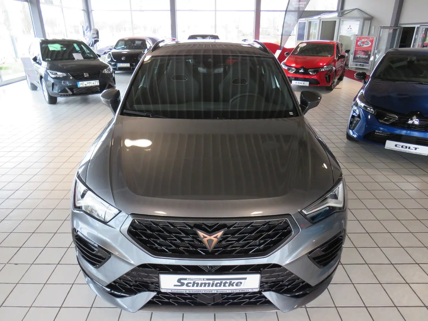 CUPRA Ateca 1.5 TSI DSG*PanoD*Navi*AHK*el.Heckkl.*5J Garantie Grau - 1