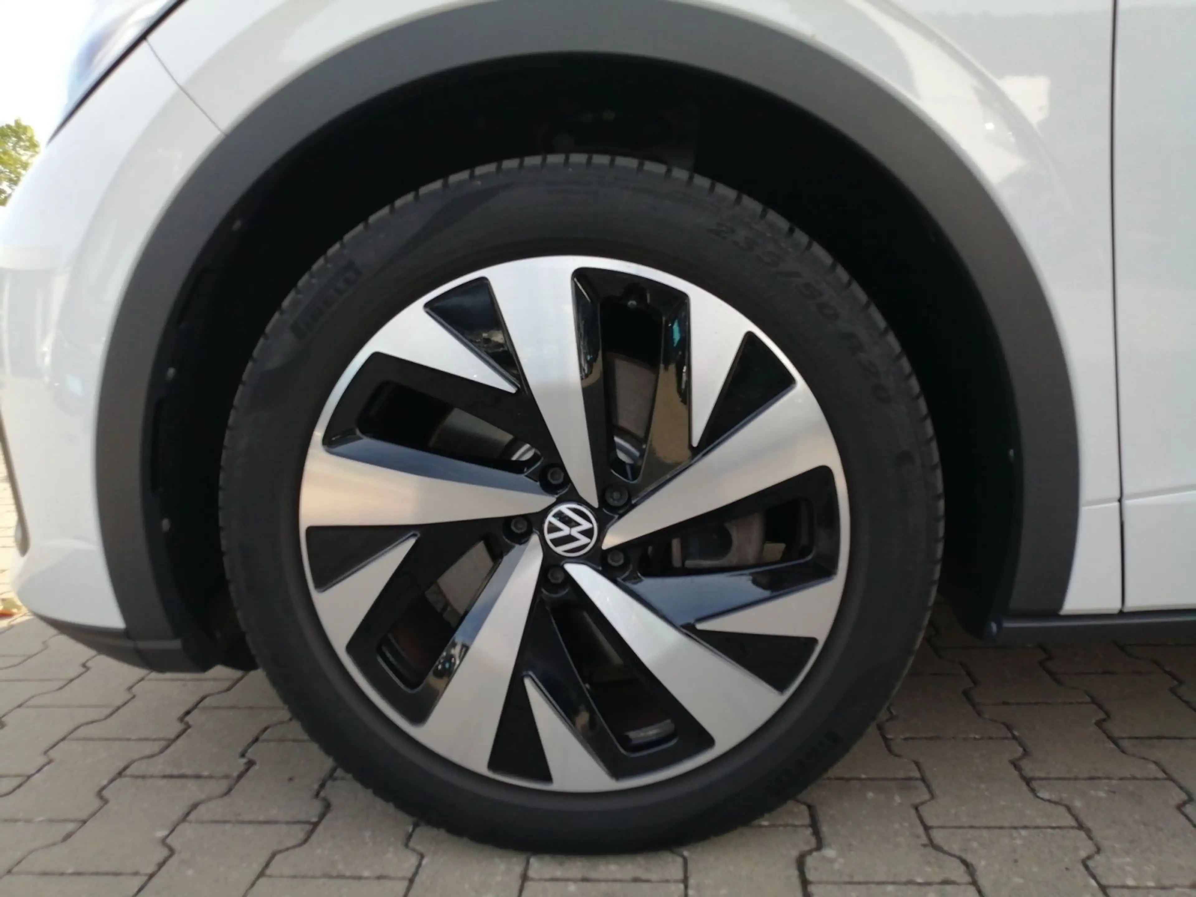 Volkswagen ID.5 Pro Performance / Pano, Matrix, AR-HuD, WP — photo 10