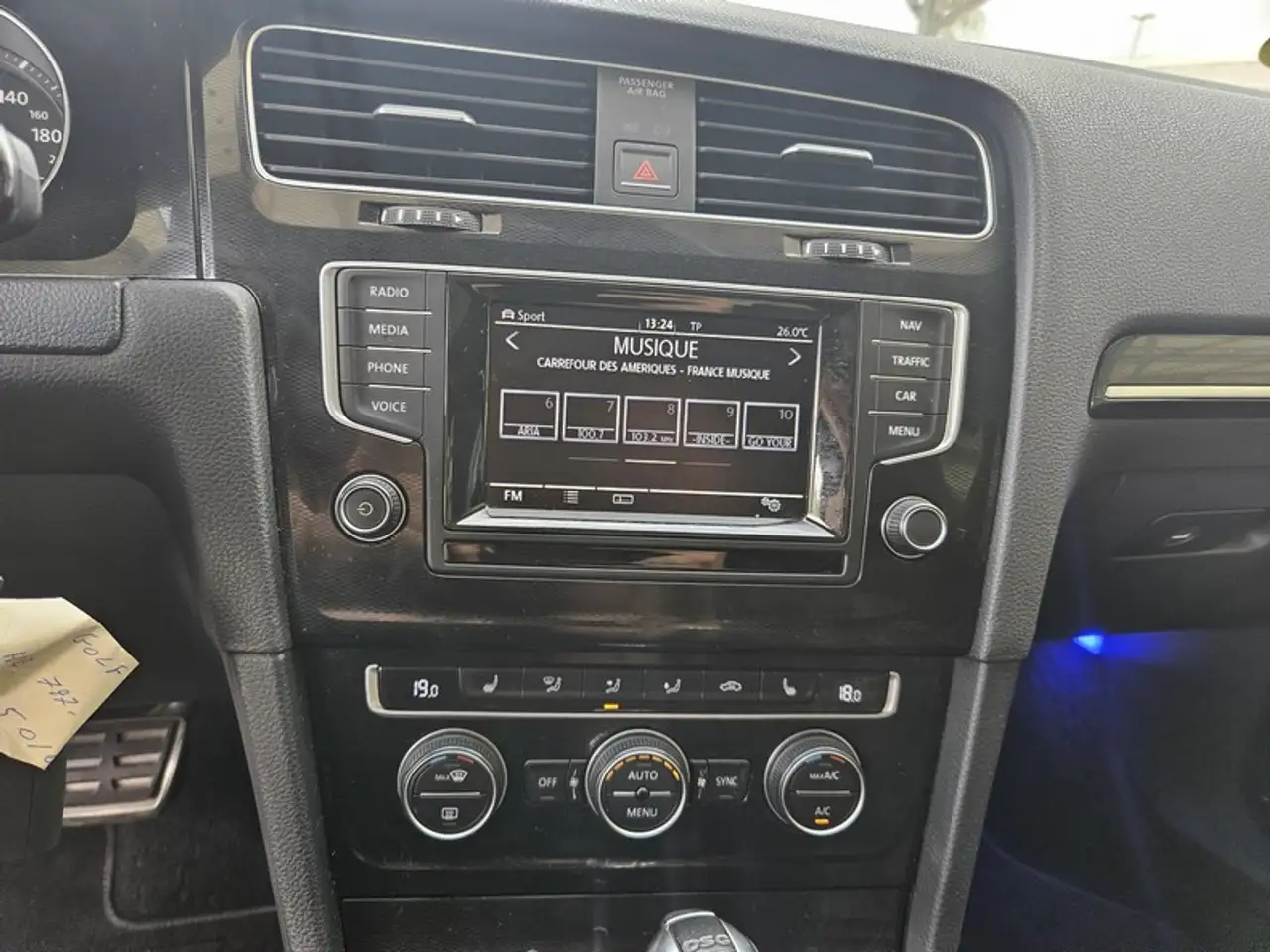 Volkswagen Golf GTD — photo 8